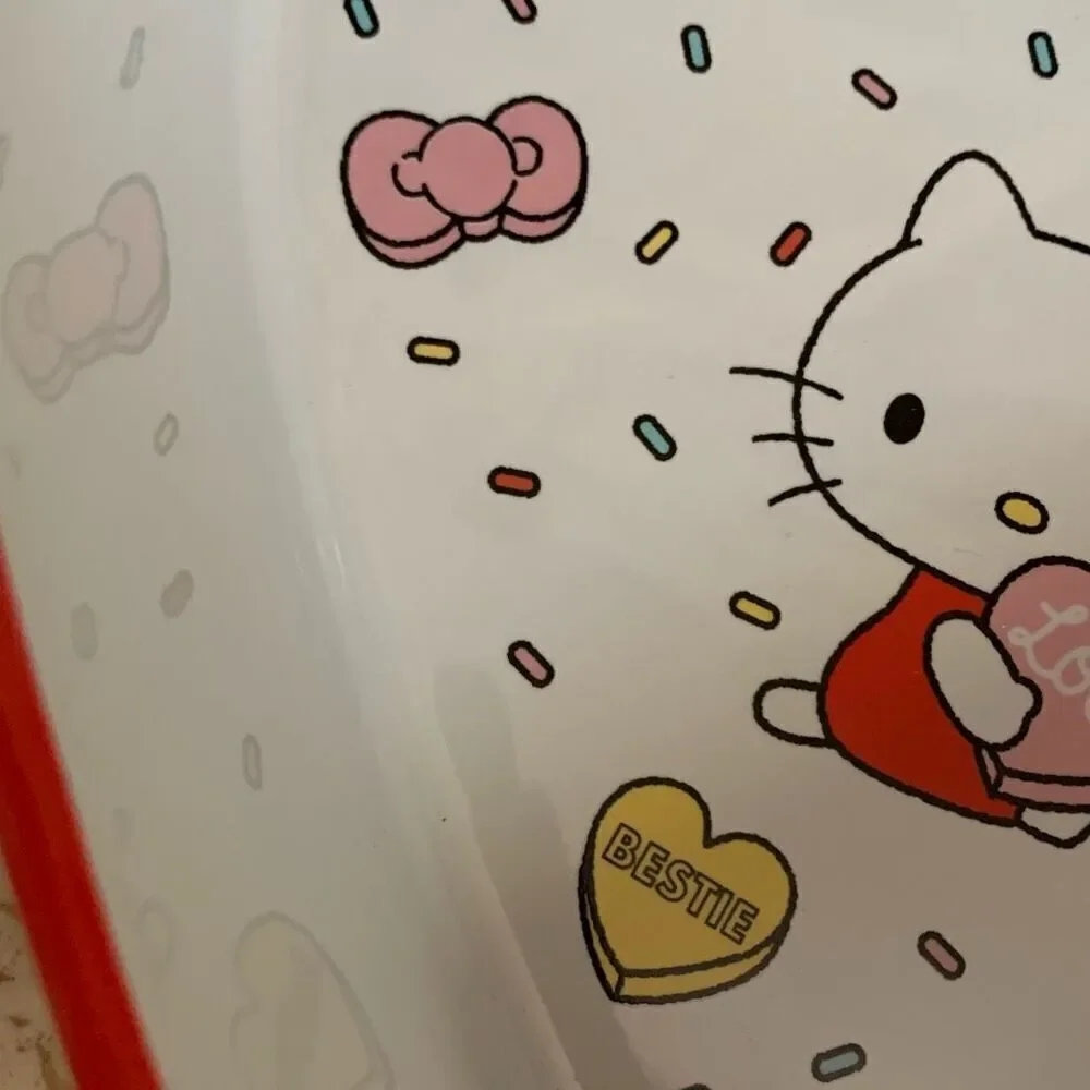 Hello Kitty Valentines heart shaped Baking dish